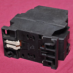 Siemens 3th4022-0a control relay