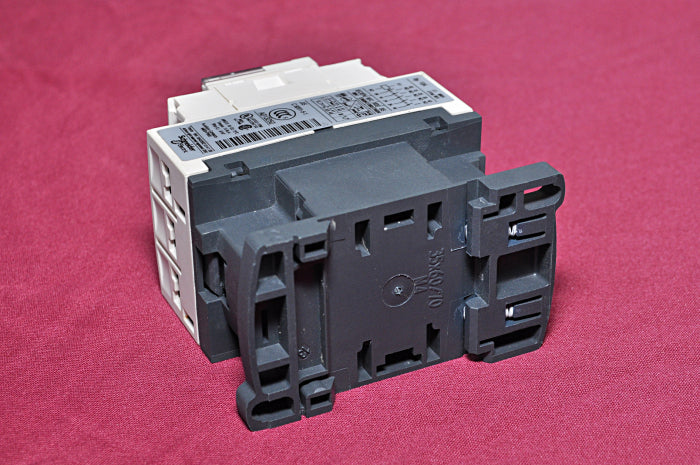 Telemecanique/Schneider Electric Cad50 Control Relay 10A 690V a600-p600