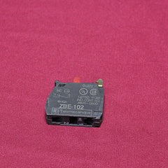 Lot Of 2X Telemecanique Schneider Electric Zbe-102 Contact Block