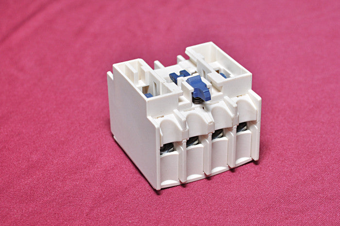 Lot of 2X Telemecanique Square D Ladn22 Auxiliary Contact Block 690V 10A