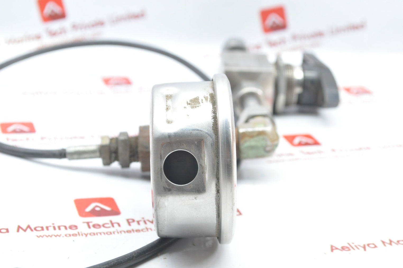 Whitey Ss-44S6 Panel Mount Ball Valve
