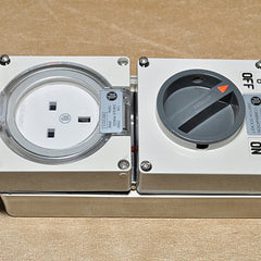 Pdl 56Cv313 Single Pole Combination Switch Socket 250 V 50Hz Ip66