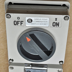 Pdl 56Cv313 Single Pole Combination Switch Socket 250 V 50Hz Ip66