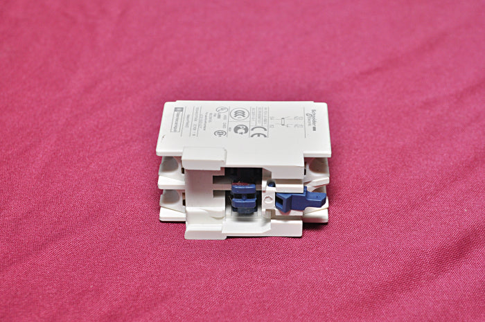 Schneider electric ladn 11 auxiliary contact block