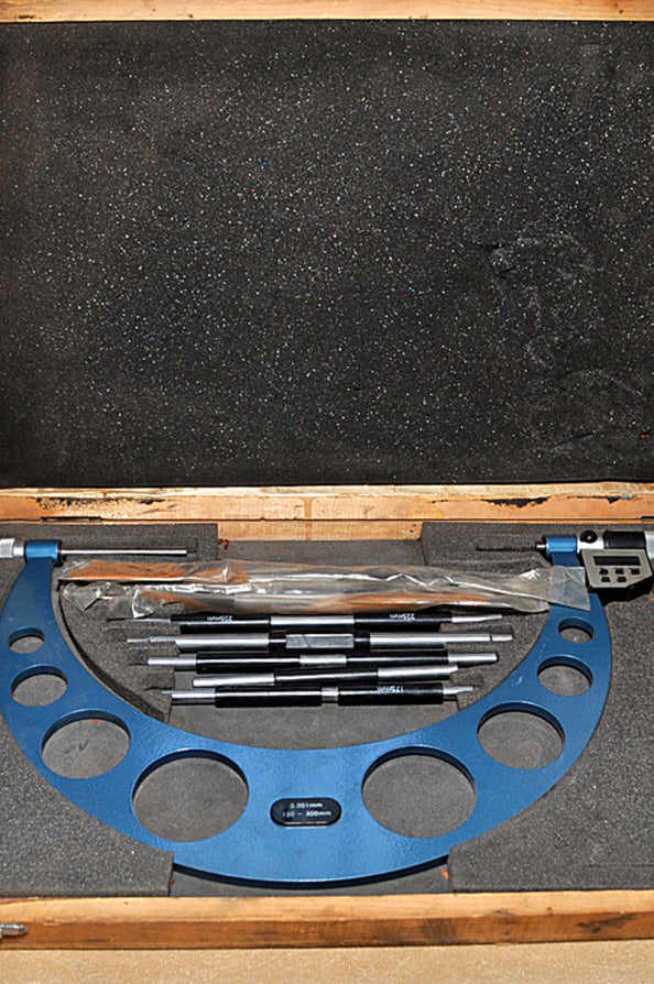 Electronic outside micrometer 150-300mm