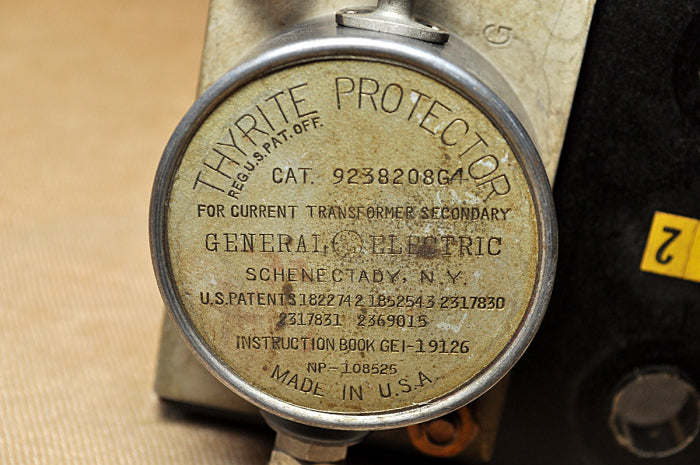 Thyrite protector 9238208g4 current transformer