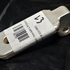 Thruster change over main contact opening side
