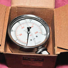 Noshok 316 ss tube & socket pressure gauge