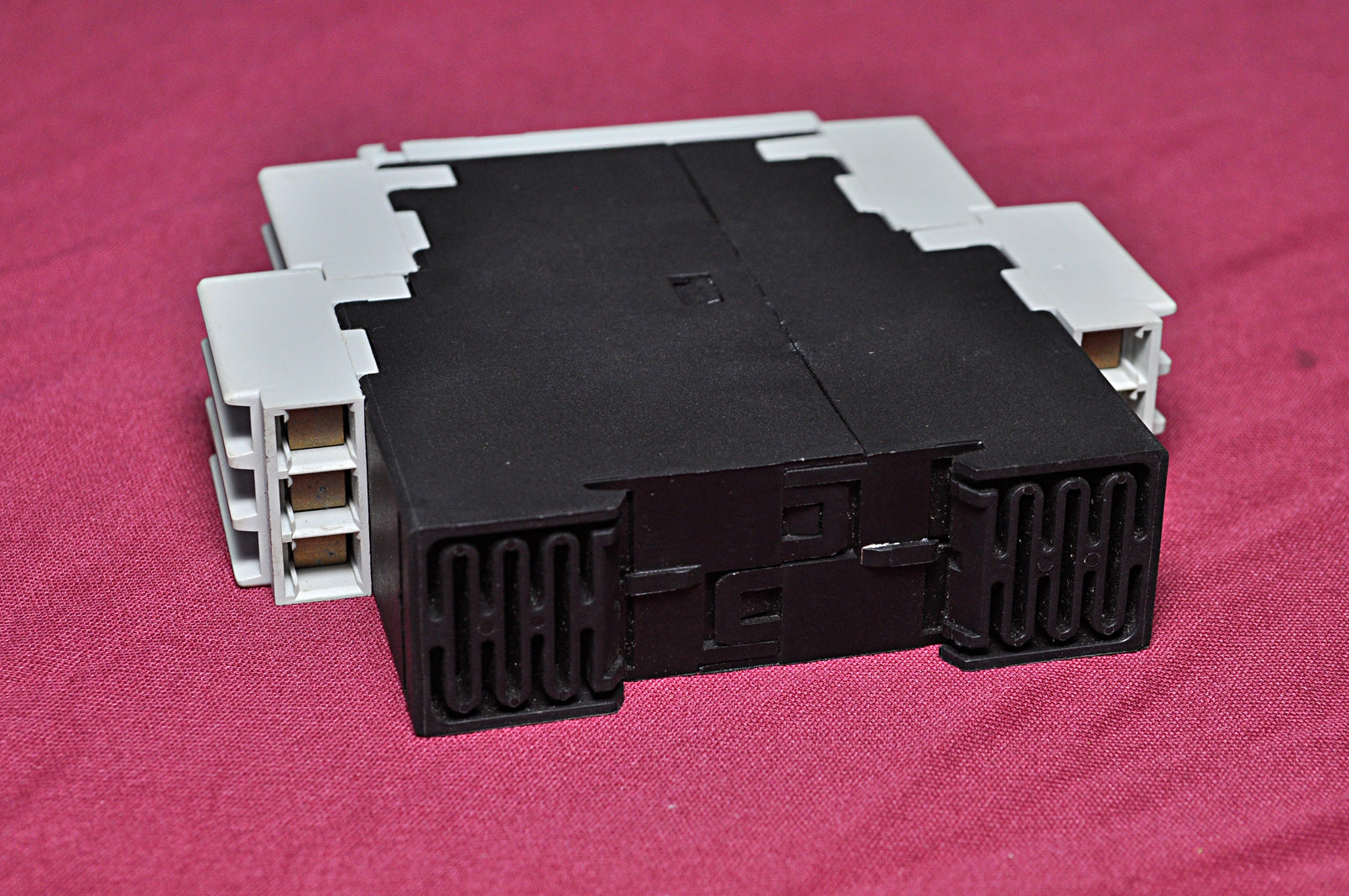 Siemens Sirius 3R 3Rp1505-1Bt20 Multi Function Timer Relay 500V
