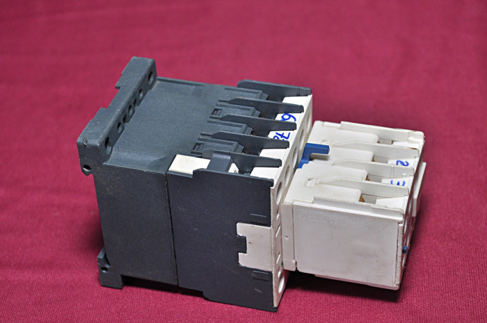SCHNEIDER LA1KN40 TELEMECANIQUE W913791850171A11