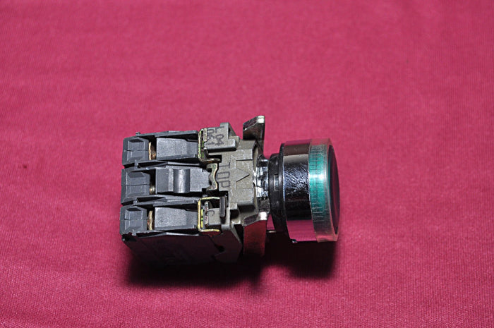 Telemecanique zbe-101 230vac illuminated psh button