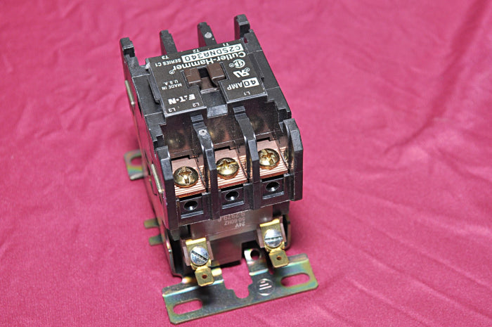 Cutler-hammer c25dna340 definite purpose contactor