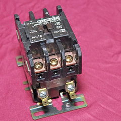 Cutler-hammer c25dna340 definite purpose contactor