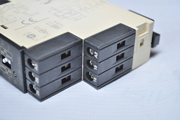 HIQUEL TA 04-K RELAY TIMER 0.04 SEC. RANGE