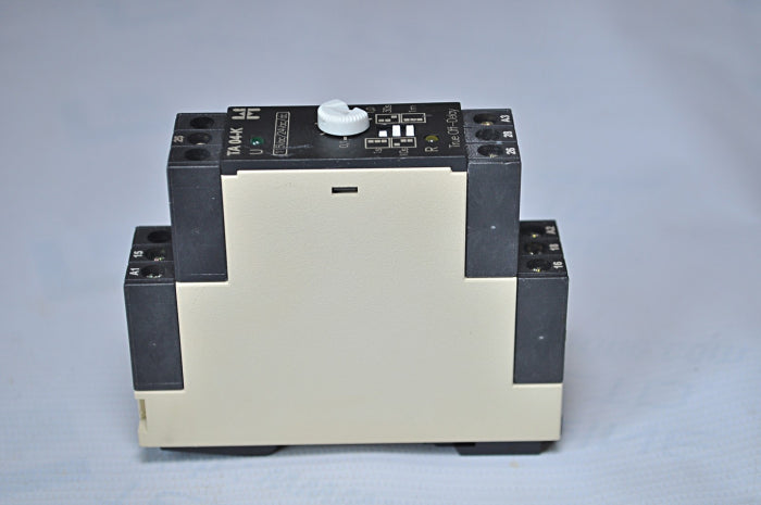 HIQUEL TA 04-K RELAY TIMER 0.04 SEC. RANGE