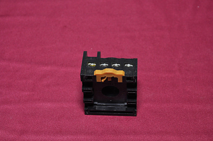 Lot of 2X OMRON PF113A-E 11 Relay Socket 250V 10A
