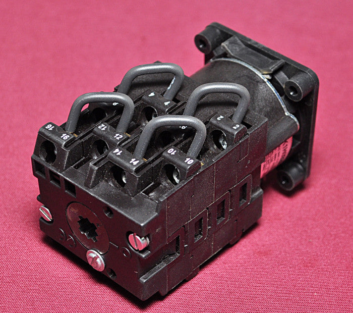 Telemecanique K1H032N Cam Switch 690V 12A