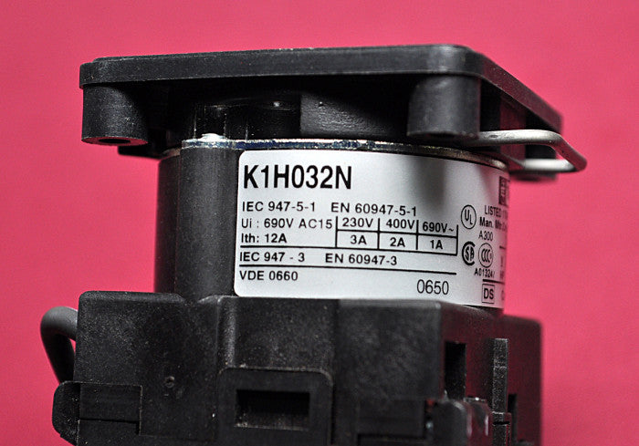 Telemecanique K1H032N Cam Switch 690V 12A