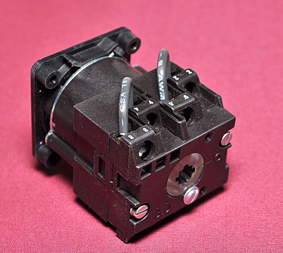 Telemecanique cam switches k1d012nch