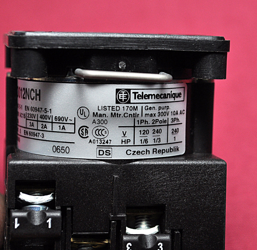 Telemecanique cam switches k1d012nch