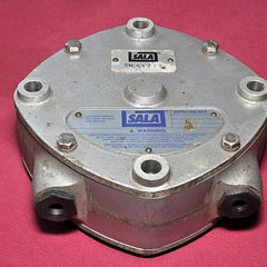 Dbi sala 06779 retracting lifeline