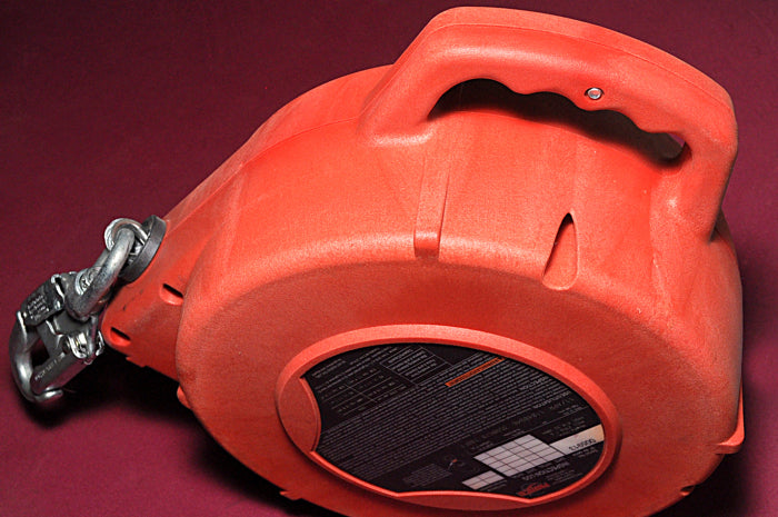 Rebel 3590670 self-retracting lifeline
