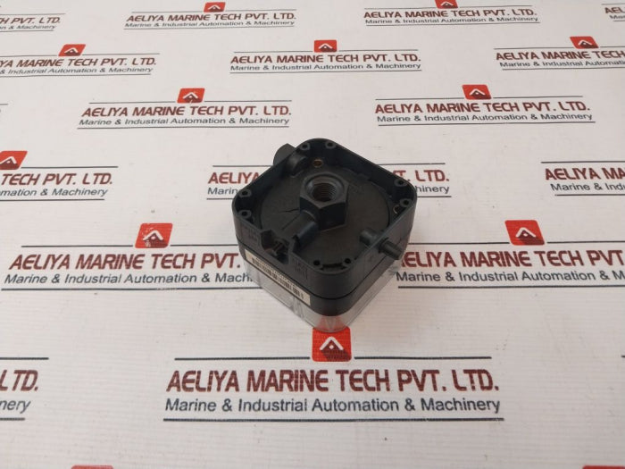 Dungs Lgw 50 A2 P Differential Pressure Switch 10A 250V 50/60Hz – Aeliya  Marine Tech