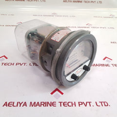 Dwyer 3000-0C Photohelic Pressure Switch
