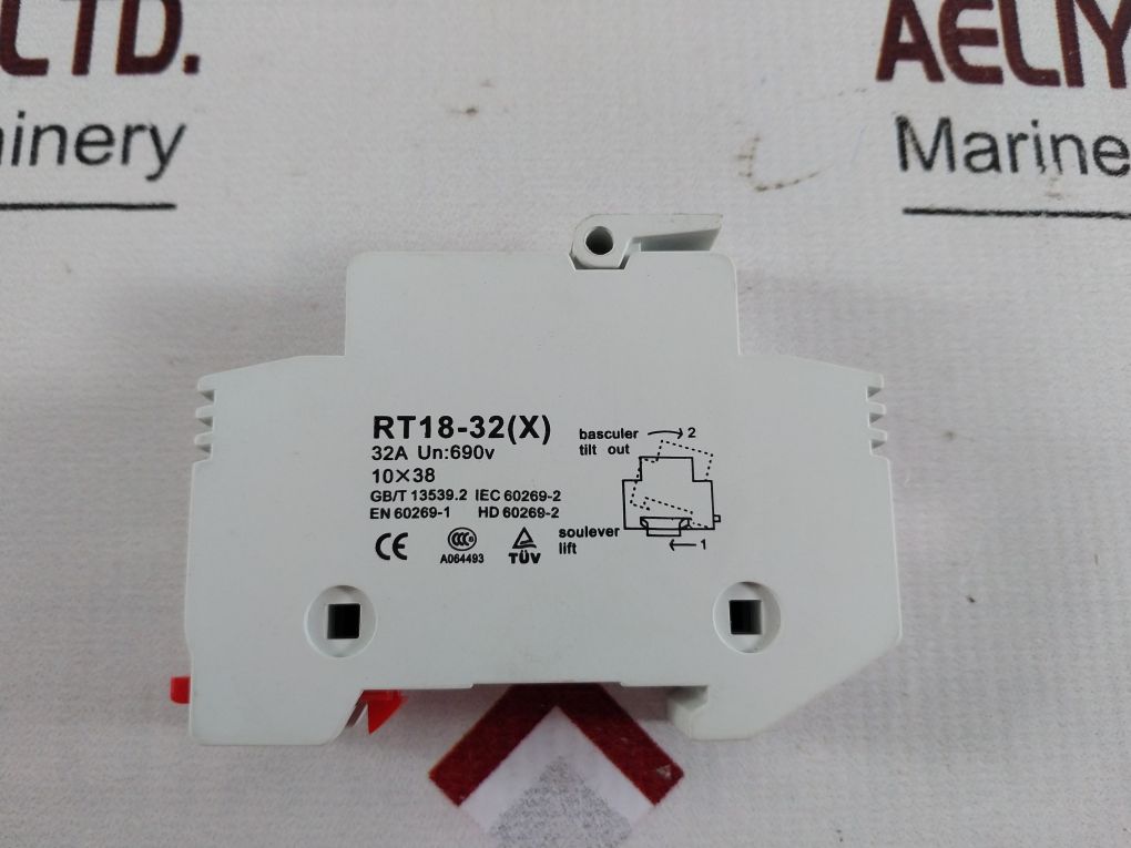 Lot of 10X E-tan RT18-32X Fuse Holder Base 32a 10.3X38