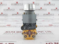 Eao 704.900.5 Steering Override Push Button Switch 10A 500V Ac 600Vac Max