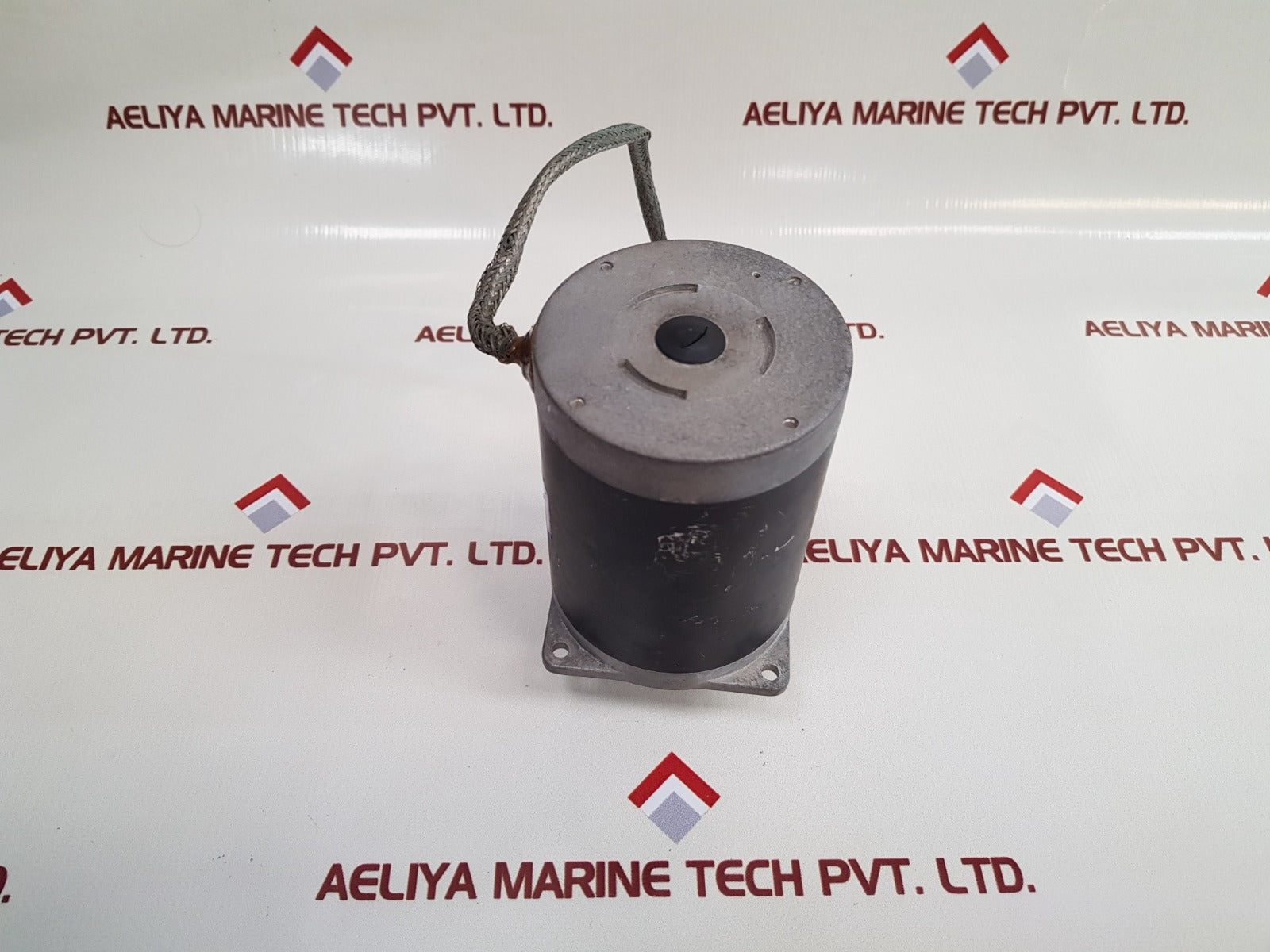 Ead Da34Hbb-1 Bldc Motor Free Shipping By Express - Aeliya Marine Tech