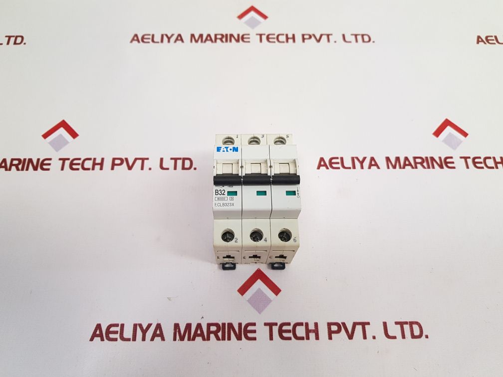 Eaton B32 Circuit Breaker Eclb323Xv