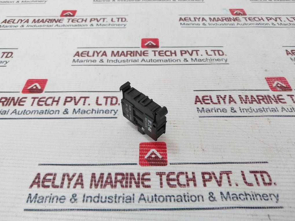 Eaton M22-ledc-r Led Light Unit Modular Pushbutton 12-30V ~ 5-14Ma