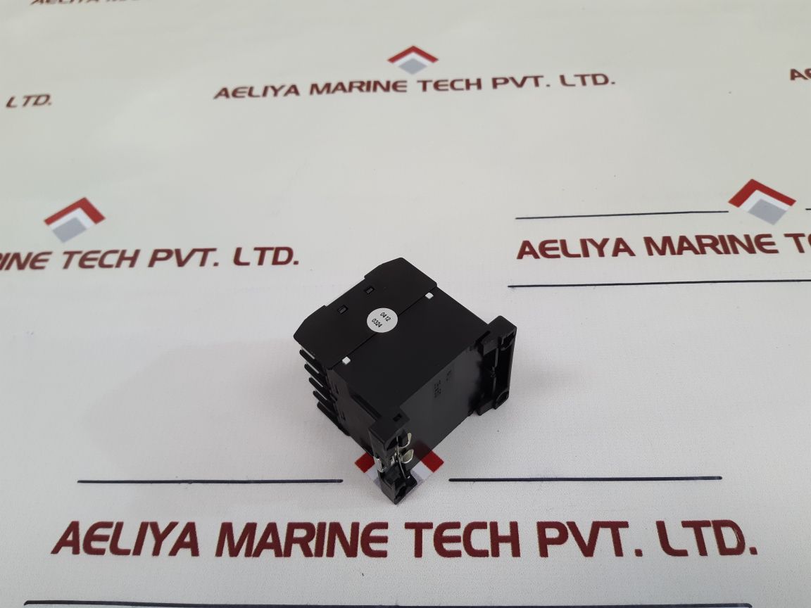 Eaton Moeller Dil Er-40 Mini Contactor Relay - Aeliya Marine Tech