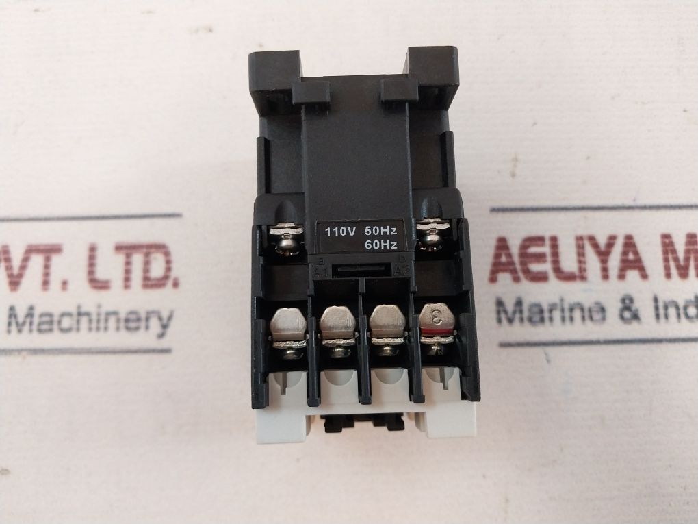 Eaton XTCD009 Moeller Series Contactor 110V 50/60Hz