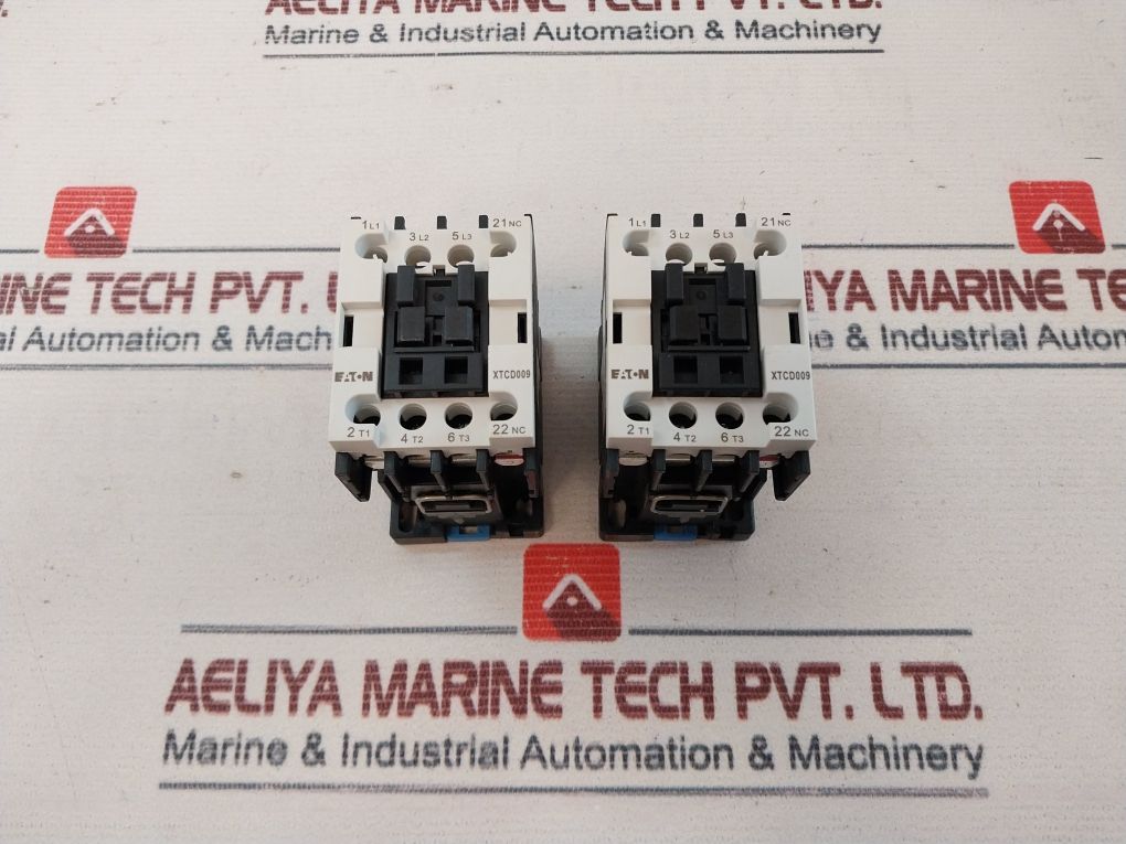 Eaton XTCD009 Moeller Series Contactor 110V 50/60Hz