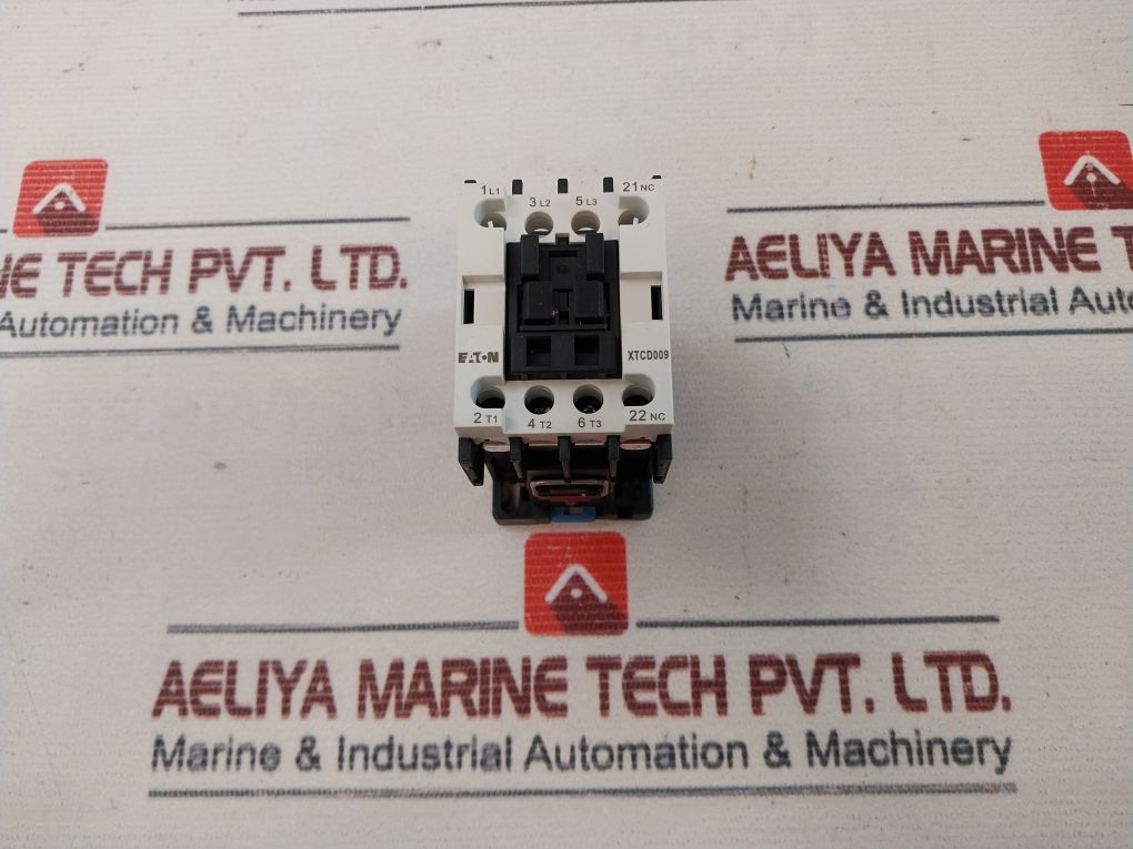 Eaton XTCD009 Moeller Series Contactor 110V 50/60Hz