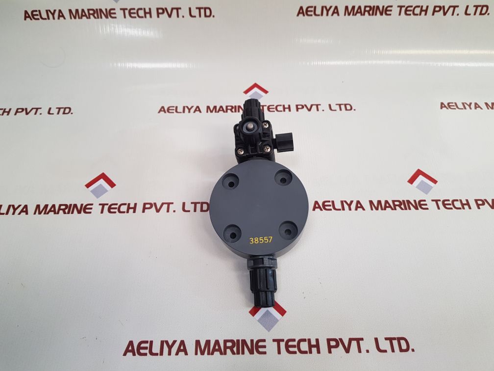 Lmi 25697 Metering Pump Head - Aeliya Marine Tech