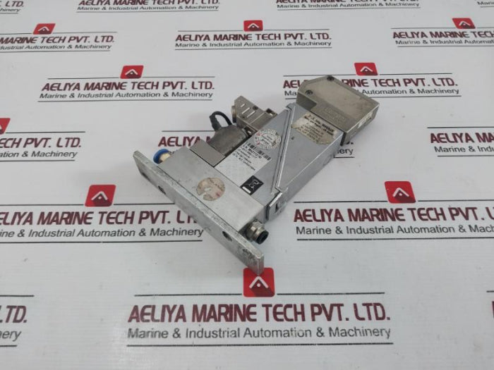 El-flow F-201C-pbd-11-v Digital Thermal Mass Flow Controller For Gase, 2744597