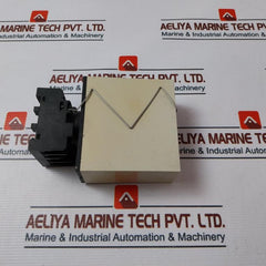 Electromatic S-system S 114166 230 Pulse Continuity Timer With Base 10A 250V