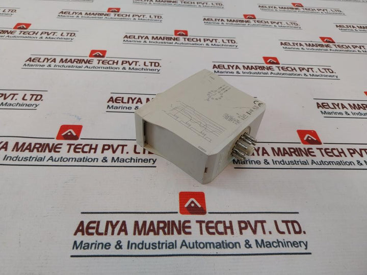 Elteco Pvea 440 Voltage Meter Relay 50/60Hz