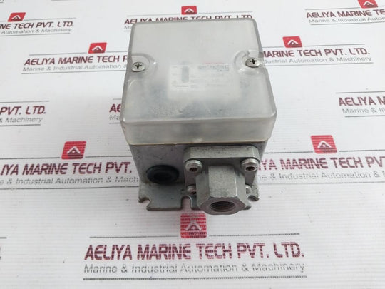 Entrelec Fanal Ff-10-g38 Pressure Switch
