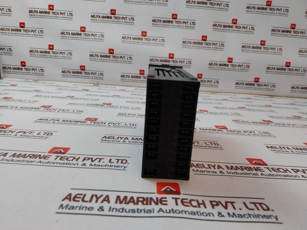 Ero Electronics F-48 Temperature Controller Indicator 0-3V Dc