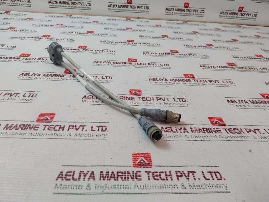 Escha 8018529/53237 Sensor Cable Connector