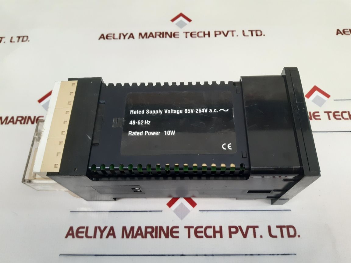 Eurotherm 818s temperature controller programmer