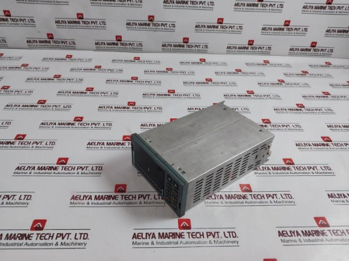 Eurotherm Pv-x-sp-w Advanced Temperature Controller & Programmer Ac/dc 90-265vac