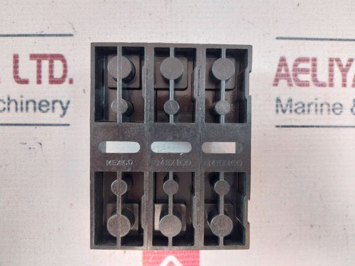 Ferraz Shawmut 30313 Fuse Block 600V-30A-3 Pole