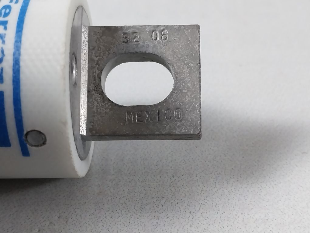 Ferraz Shawmut A30QS150-4 Semiconductor Fuse 150A 300V DC