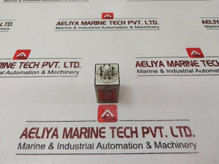 Finder 60.12.8.024.0040 Relay 10A-250V 50-60Hz