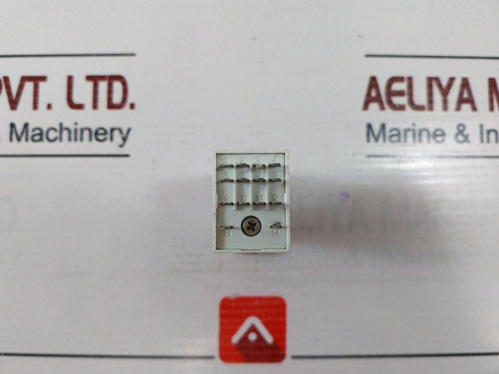 Finder 85.04.0.024.0000 Time Relay 7A 250V